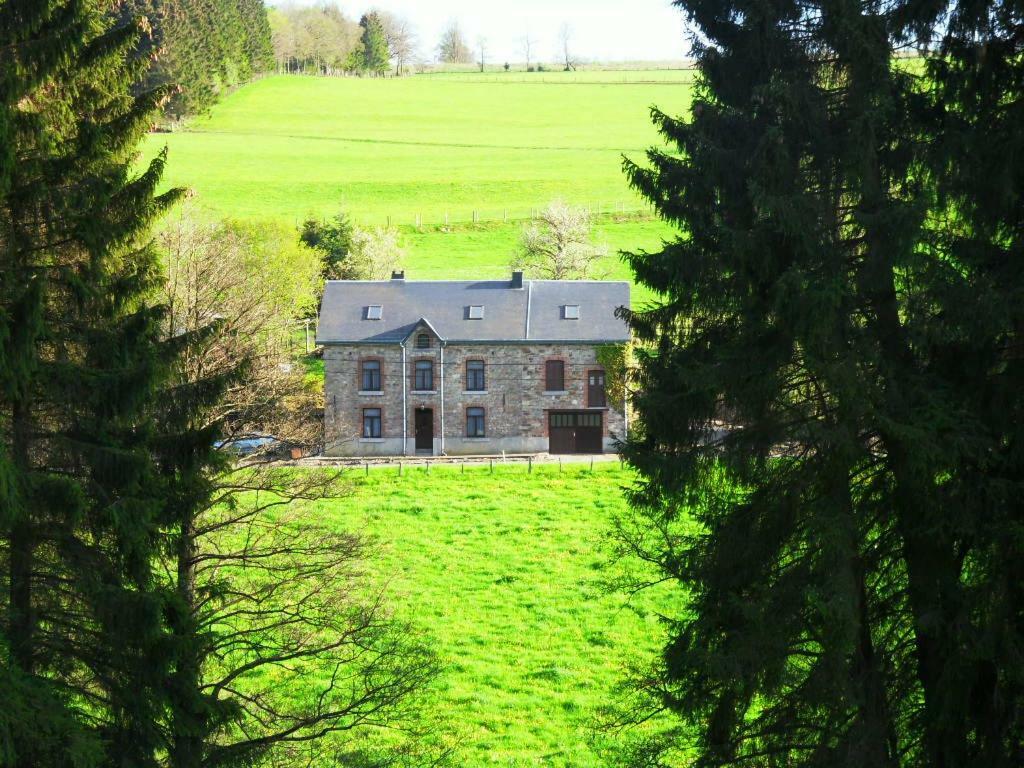 Lin-La-Bedin Villa Vielsalm Exterior photo